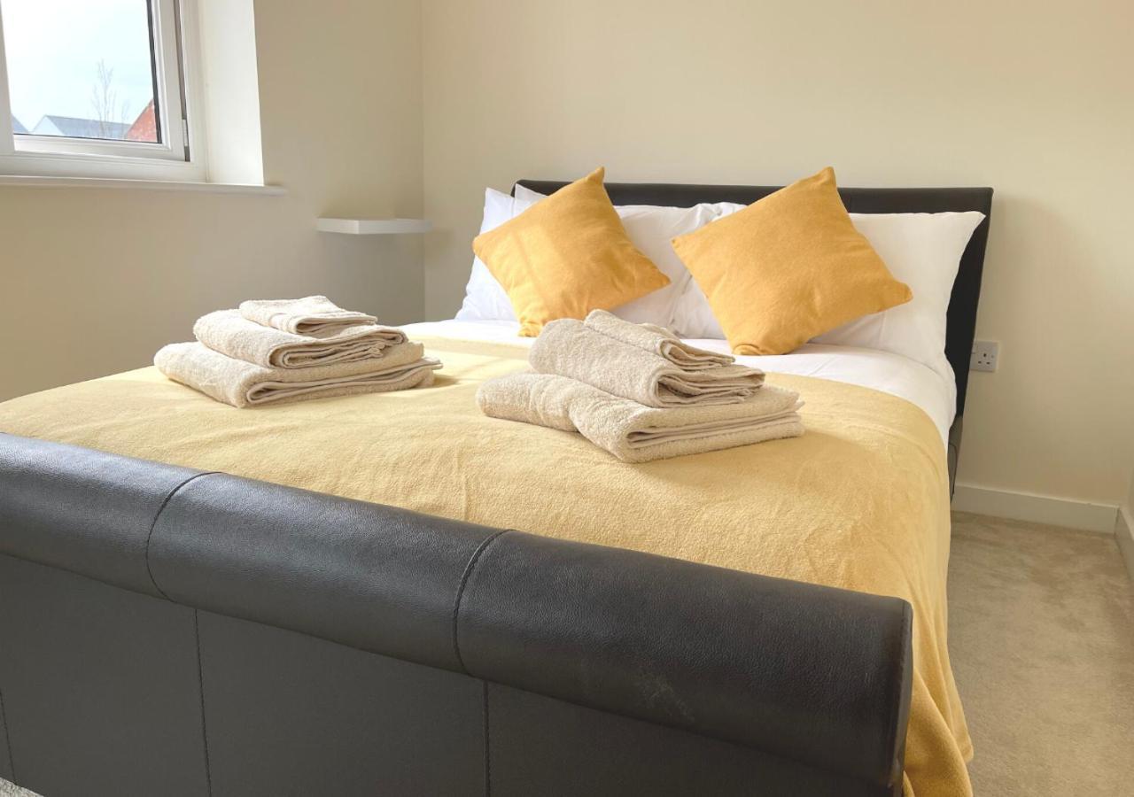 Ashford Holiday Home Sleeps 6 Free Parking Wifi Willesborough Esterno foto